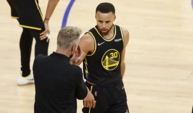 库里伤势无碍将出战G4 勇士超级巨星面临两大挑战