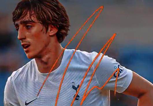 足球即時比數直播-官方：塞维利亚&amp;热刺互换 B.希尔投英超换回拉梅拉